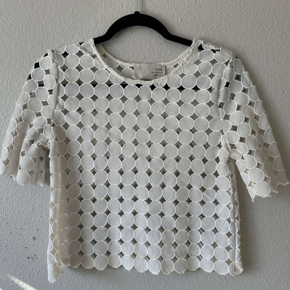 JOA Los Angeles Ivory Eyelet Top XS
Banana republic style